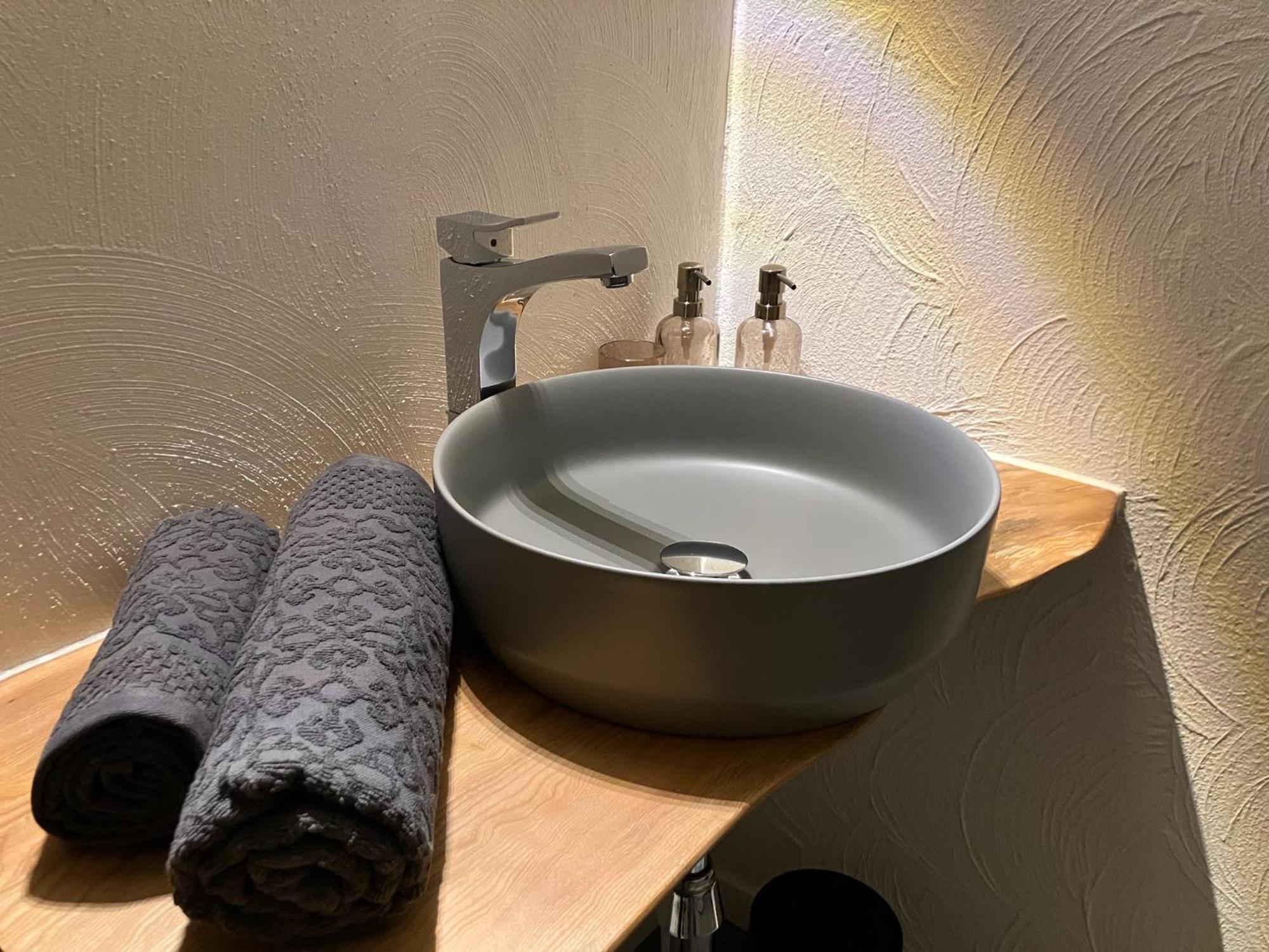 Cacele - La Croisette 5 Appartementen En 6 Tweepersoonskamers Vresse-sur-Semois Bagian luar foto